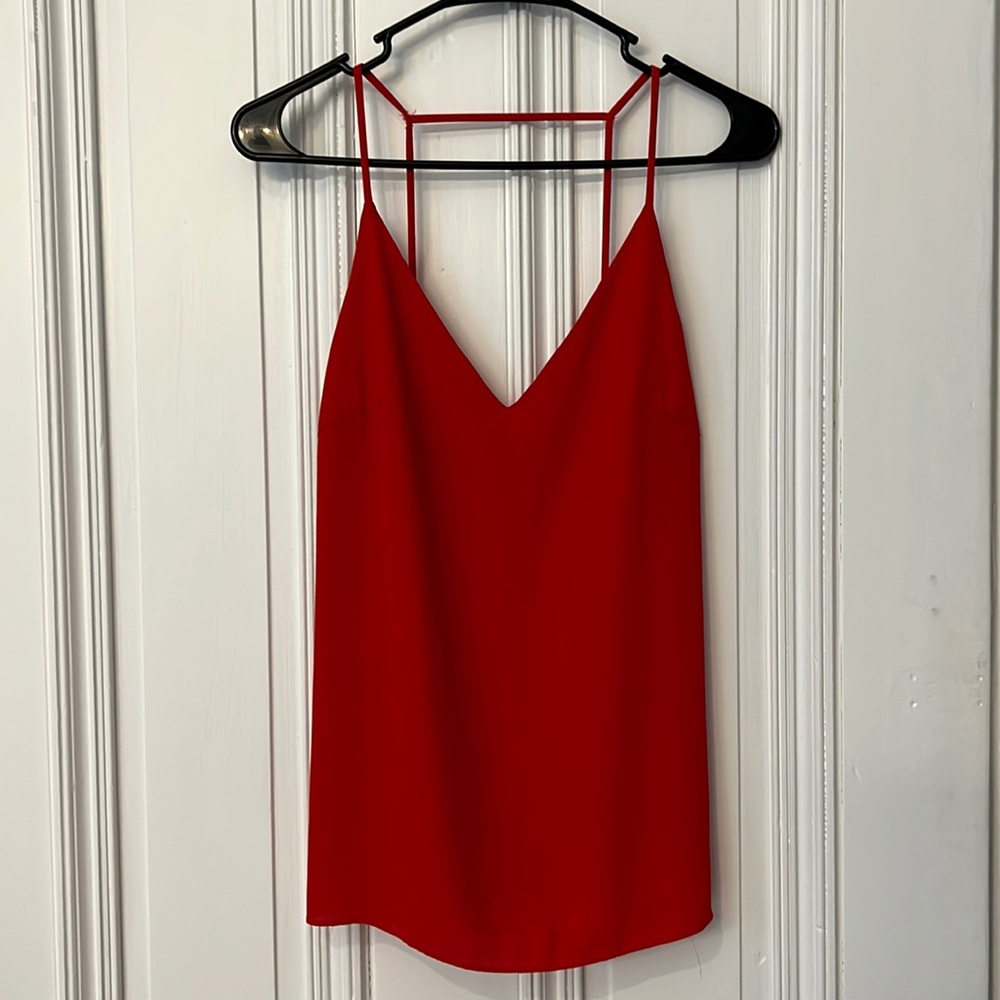 Backless cutout tank top